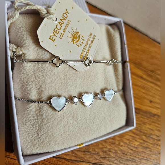 Arm Candy Heart & Clover adjustable Bracelet - Picture 2 of 12